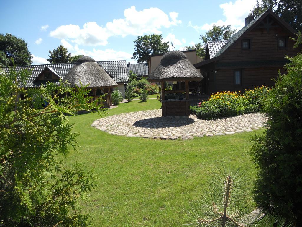 Dom Pod Lipa Villa Jaminy Eksteriør billede